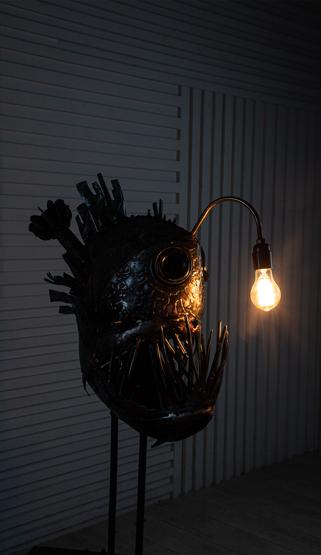 Interior lamp “Predator”